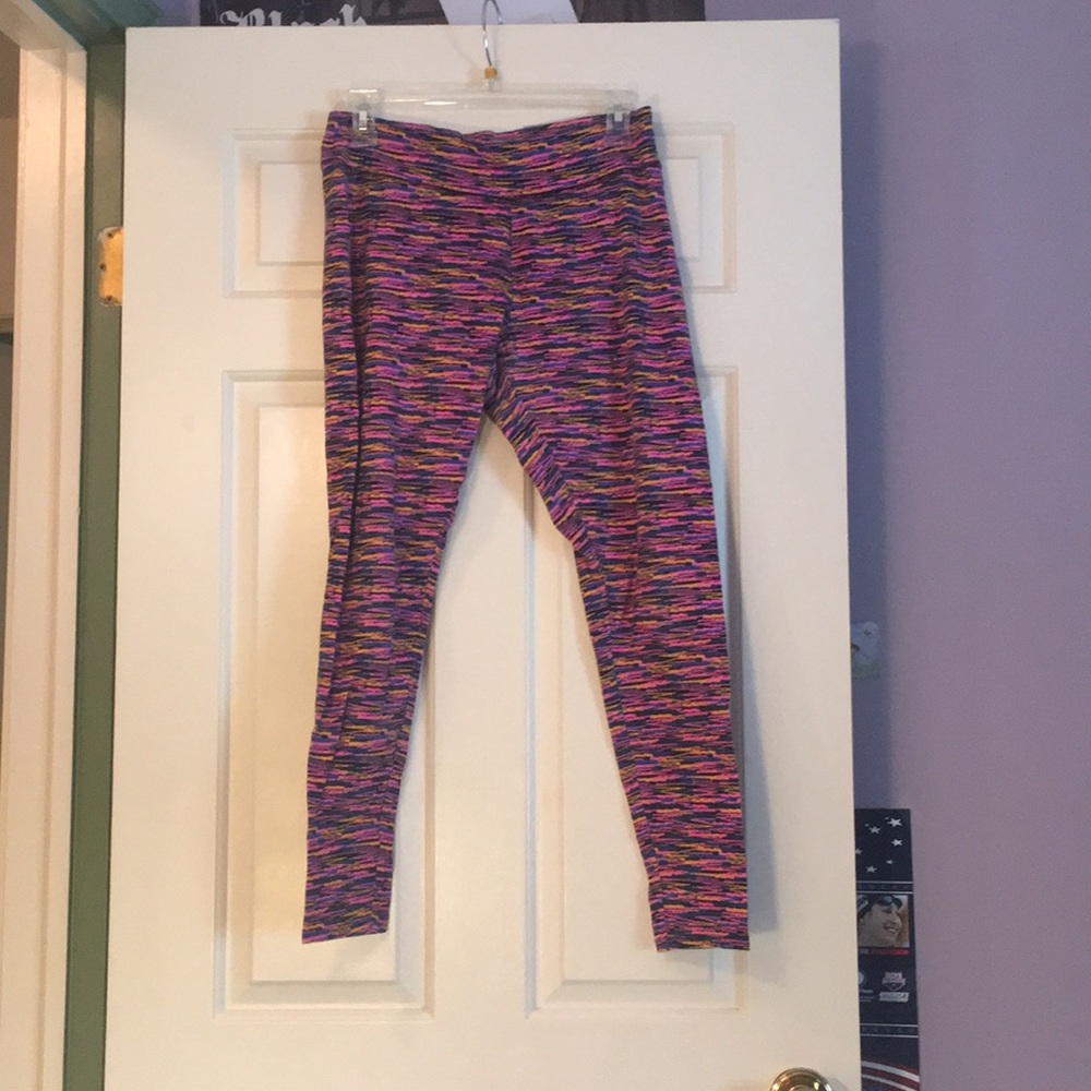 Lot of 3 Leggings (Large)